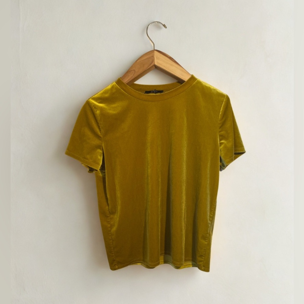 Forever 21 Velvet Short Sleeve Tee Bright Canary Yellow Gold Size Medium